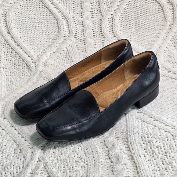 Sofft Shoes - Sofft Loafers Flats Black Leather Square Toe Block Heel Womens 10M Excellent